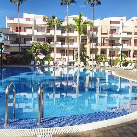 Oasis Palm Mar By Helloapartments Bagian luar foto