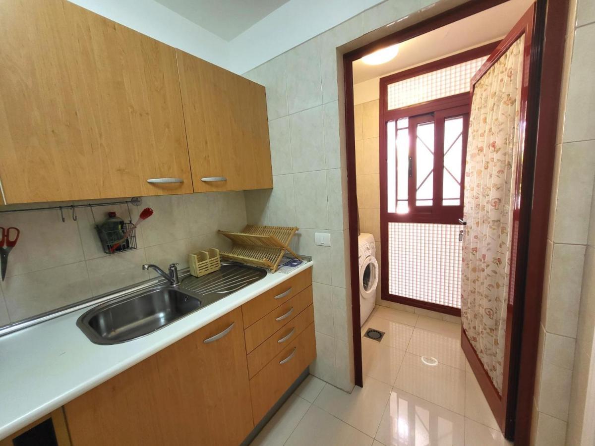 Oasis Palm Mar By Helloapartments Bagian luar foto